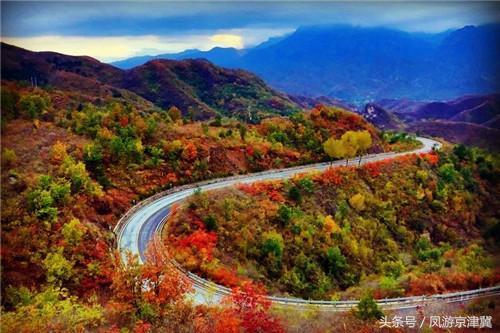 金秋佳節(jié),在野三坡童話小鎮(zhèn)和中秋浪漫約會