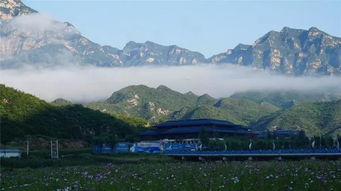 自駕野三坡 撿雞血石